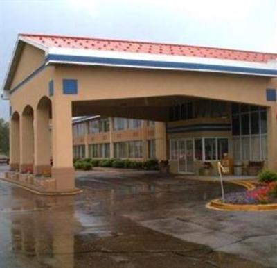 фото отеля Econo Lodge Inn & Suites Wheeling East Triadelphia