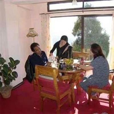 фото отеля Krishna Residency Aparments Darjeeling