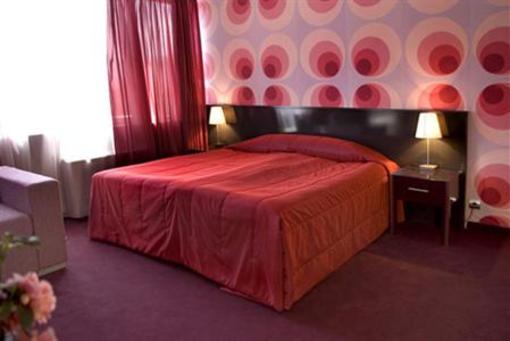 фото отеля Elate Plaza Business Hotel
