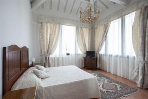 фото отеля Villa Cristina Castellina in Chianti