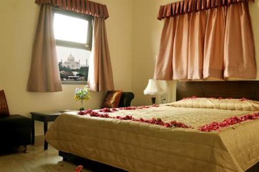 фото отеля Rajrani Residency