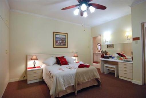 фото отеля Sun Bell Lodge