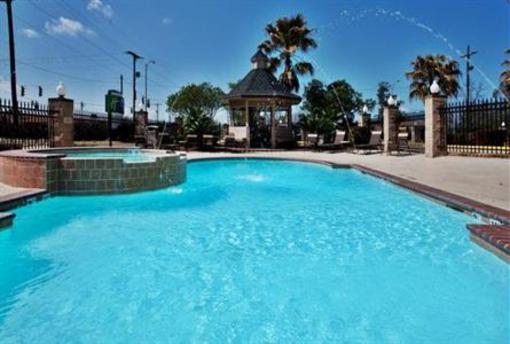 фото отеля Holiday Inn Express Hotel & Suites Lake Charles