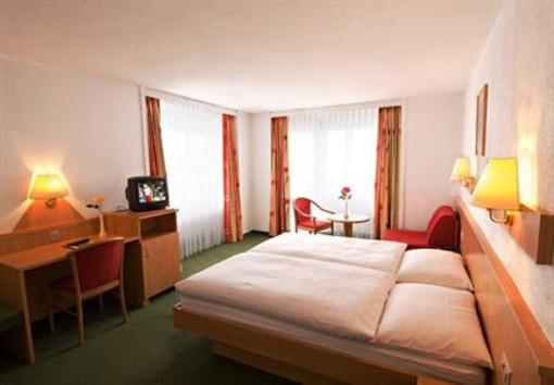 фото отеля Gornergrat Dorf Hotel