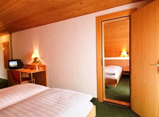 фото отеля Gornergrat Dorf Hotel