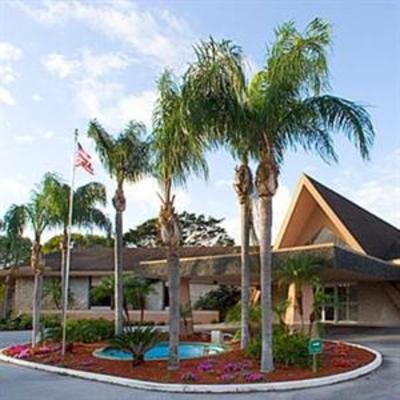 фото отеля Inn At Ocean Breeze Golf Resort