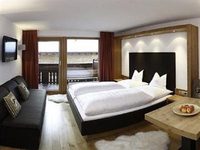 Hotel Sandhof Lech