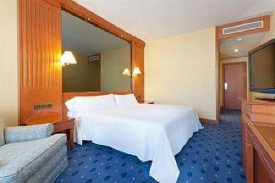 фото отеля Tryp Coruna