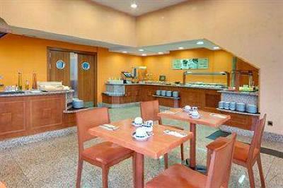 фото отеля Tryp Coruna