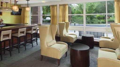 фото отеля DoubleTree Club by Hilton Hotel Boston Bayside
