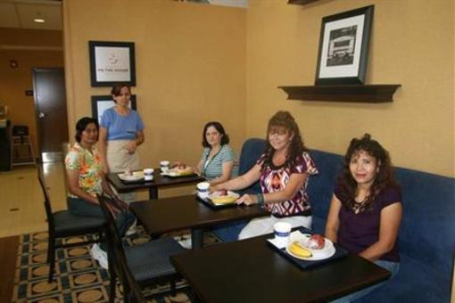 фото отеля Hampton Inn & Suites Jacksonville - Bartram Park