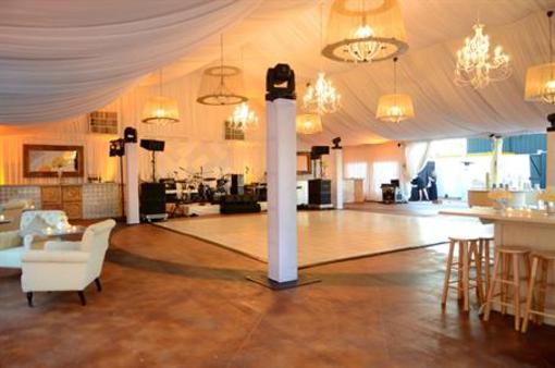 фото отеля Nottoway Resort White Castle