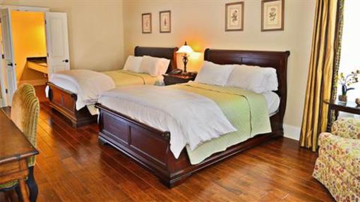 фото отеля Nottoway Resort White Castle