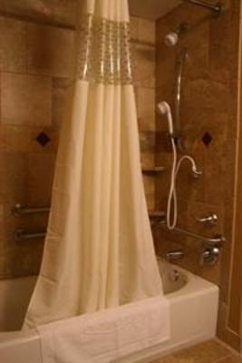 фото отеля Hampton Inn & Suites Aberdeen