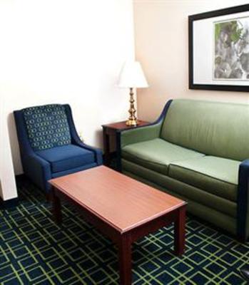 фото отеля Fairfield Inn & Suites Atlanta Airport North