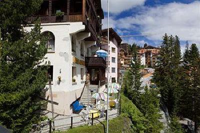 фото отеля Hotel Alpina Arosa