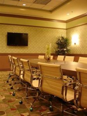фото отеля Embassy Suites Atlanta-Kennesaw Town Center
