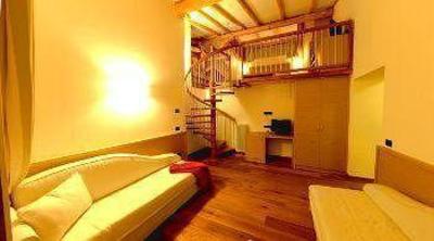 фото отеля Carlo Magno Zeledria Hotel