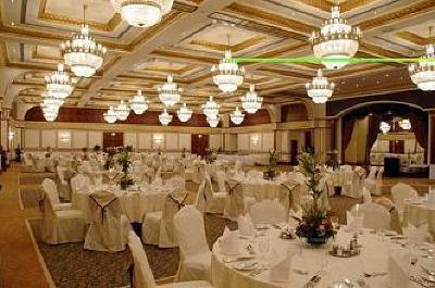 фото отеля Al Raha Beach Hotel