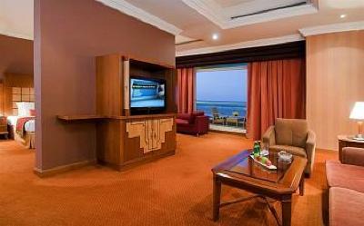 фото отеля Al Raha Beach Hotel