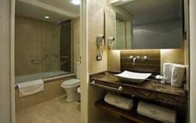 фото отеля Howard Johnson Hotel Boutique Recoleta