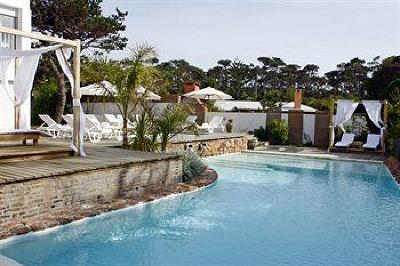 фото отеля Baie des Anges Apart Hotel