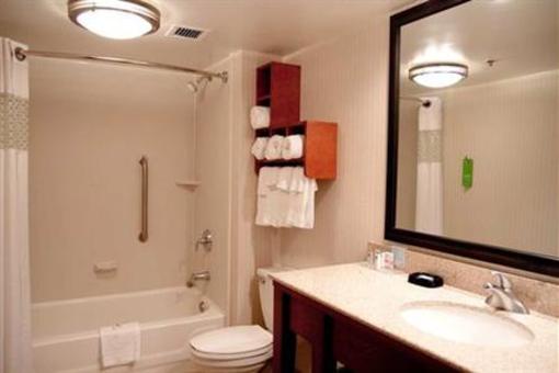 фото отеля Hampton Inn Charleston - Downtown