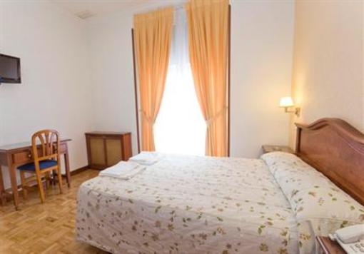 фото отеля Hostal Edreira