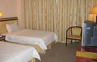 фото отеля Yintong Zhi Lv Hotel(Fuyong)