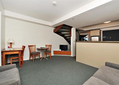 фото отеля Comfort Inn and Suites Northgate Airport