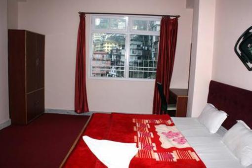 фото отеля Mandarin Residency