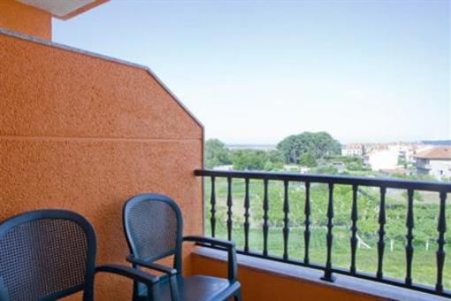 фото отеля Hotel Los Naranjos Sanxenxo