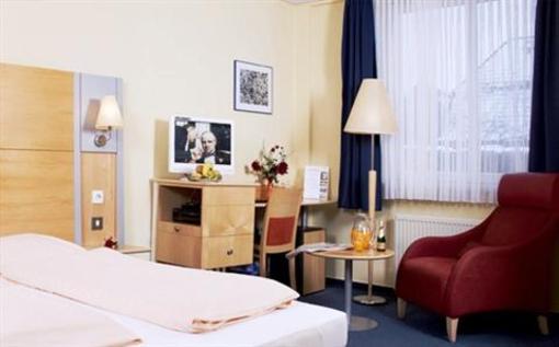 фото отеля Hermes Hotel Neu Wulmstorf