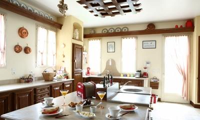 фото отеля Hotel Ferme De La Canardiere Chantilly