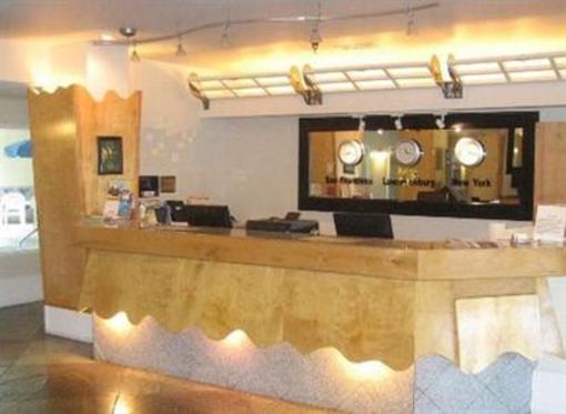 фото отеля Modern Inn & Suites
