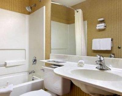 фото отеля Microtel South Charleston