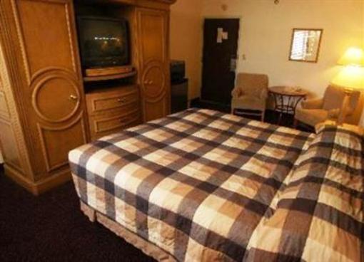 фото отеля LivINN Hotel Burnsville