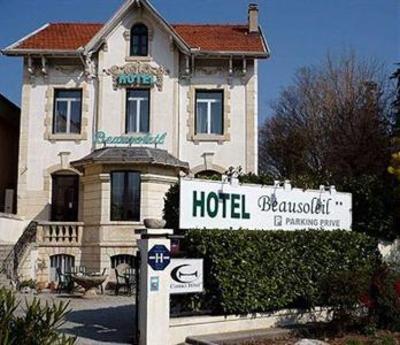 фото отеля Hotel Beausoleil Montelimar