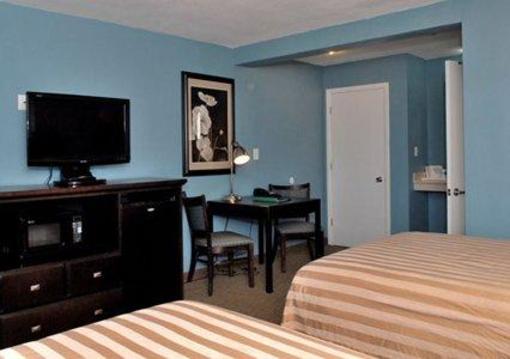 фото отеля Quality Inn Flamingo Tucson