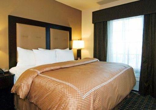 фото отеля Comfort Suites Buda