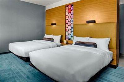 фото отеля Aloft Chapel Hill