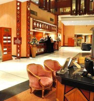 фото отеля Crowne Plaza Hotels Harare - Monomotapa