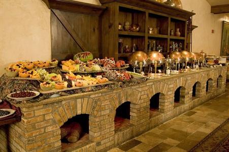 фото отеля The Lodge at Vail (Colorado)