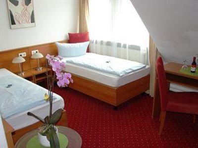 фото отеля Business Hotel Boeblingen-Sindelfingen