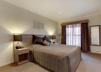 фото отеля Comfort Inn Parkes International