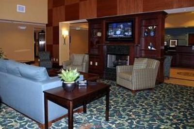 фото отеля Hampton Inn & Suites Manchester
