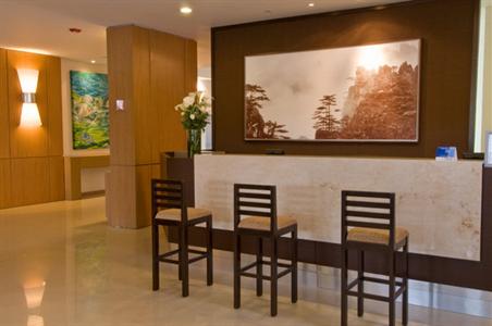 фото отеля Staybridge Suites Guadalajara Zapopan