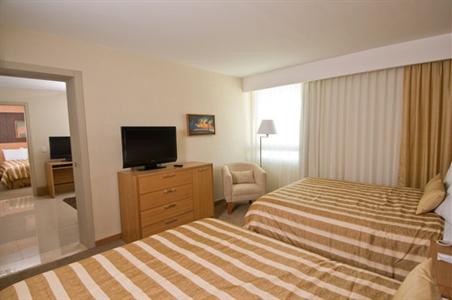 фото отеля Staybridge Suites Guadalajara Zapopan