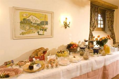 фото отеля Parsenn Sporthotel