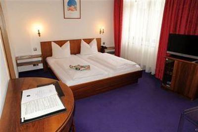 фото отеля Hotel Etol